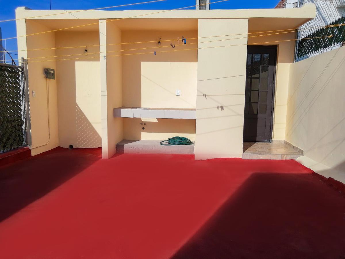 מזטלן Hostal En El Centro Lakiwa מראה חיצוני תמונה