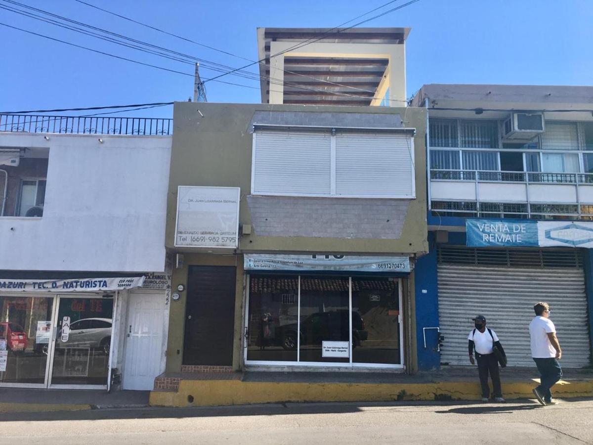 מזטלן Hostal En El Centro Lakiwa מראה חיצוני תמונה