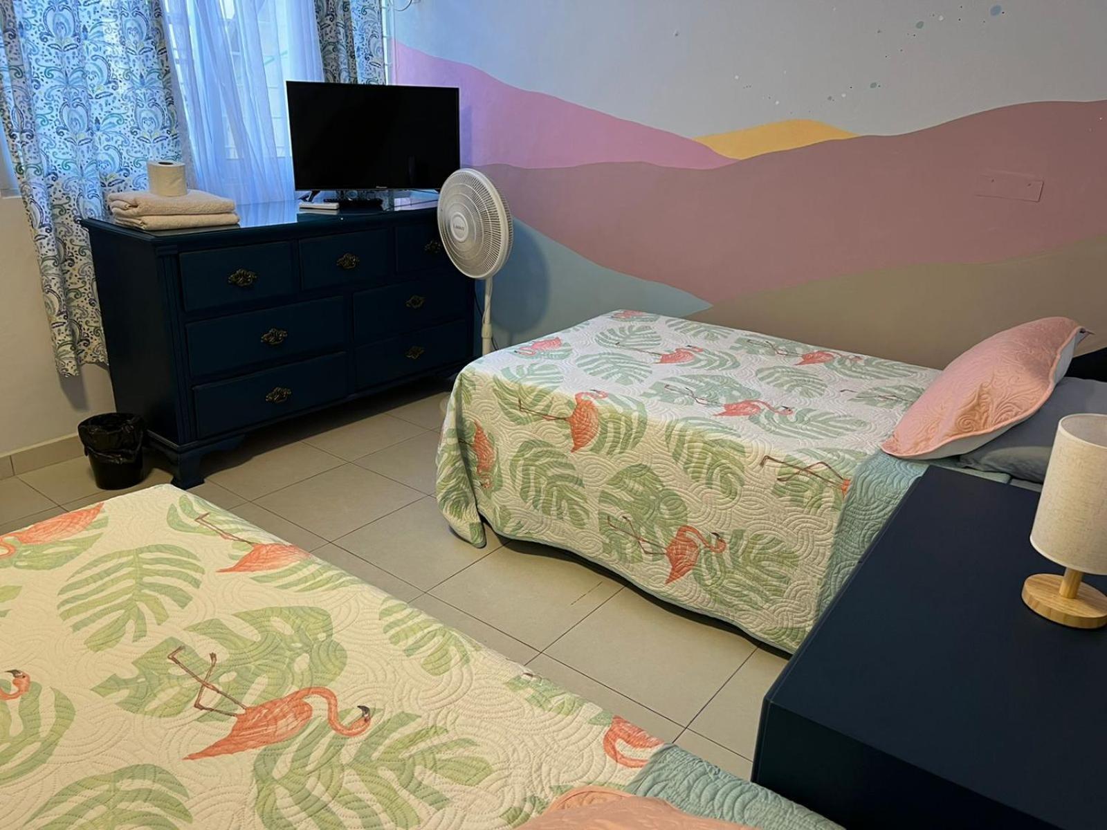 מזטלן Hostal En El Centro Lakiwa מראה חיצוני תמונה