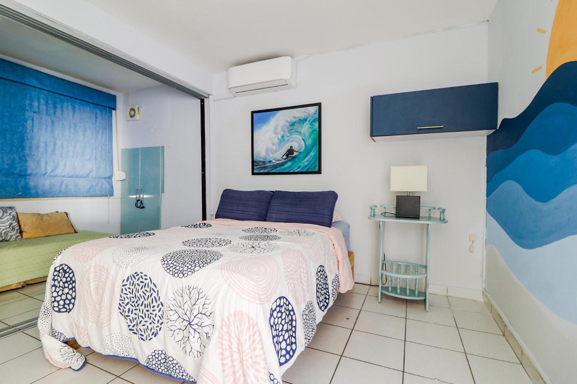 מזטלן Hostal En El Centro Lakiwa מראה חיצוני תמונה